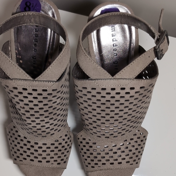 Madden Girl Cream Wedge Sandals with Perforated Design - Picture 2 of 7